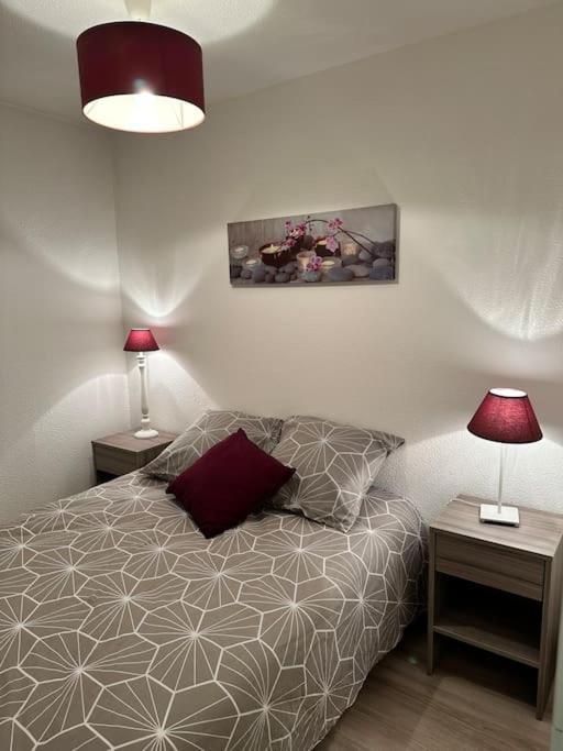 Charmant Appartement Apartment *